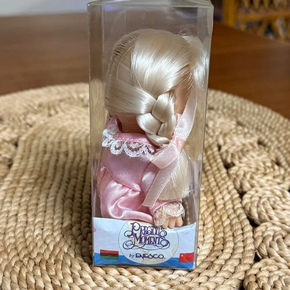 Vintage Enesco Precious Moments Swedish 